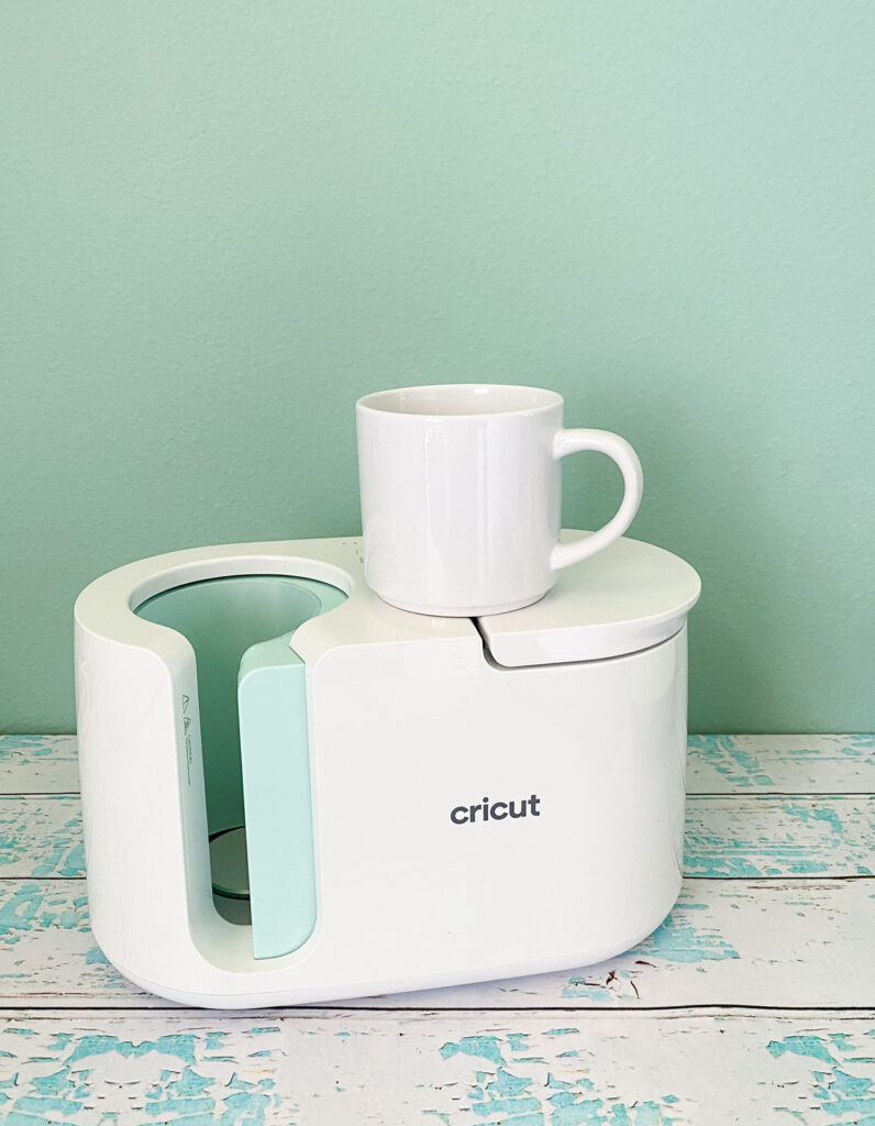 Cricut mug press and mug blank